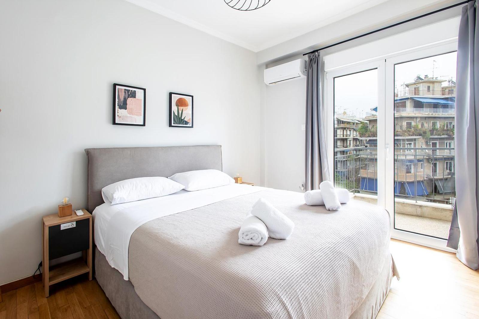 Aris123 By Smart Cozy Suites - Apartments In The Heart Of Athens - 5 Minutes From Metro - Available 24Hr Exterior foto