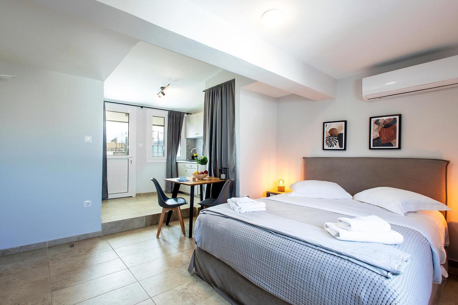 Aris123 By Smart Cozy Suites - Apartments In The Heart Of Athens - 5 Minutes From Metro - Available 24Hr Exterior foto
